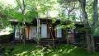 高級な茶店か料亭にでも招待されたような気分