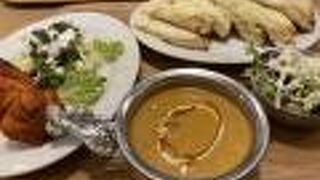 チーズナンもカレーも美味しかった☆