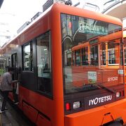 市内電車のターミナルっぽい感じの駅