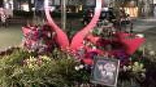 飲食店も多い。