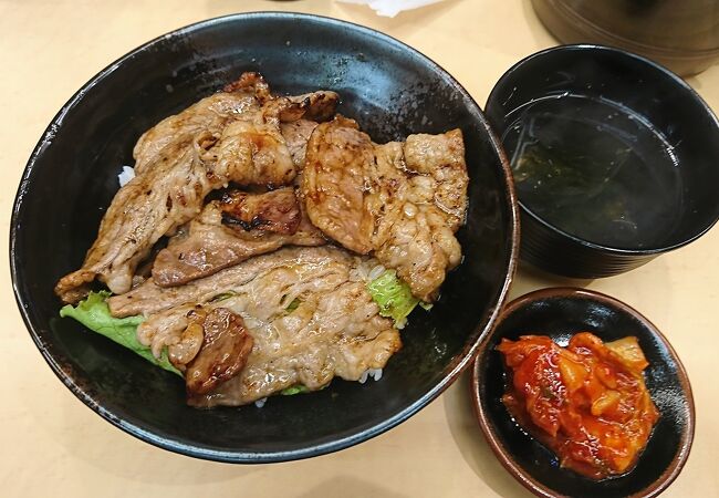 炭火焼肉丼（並）をいただきました