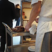 隣でサーブしていた北京ダック