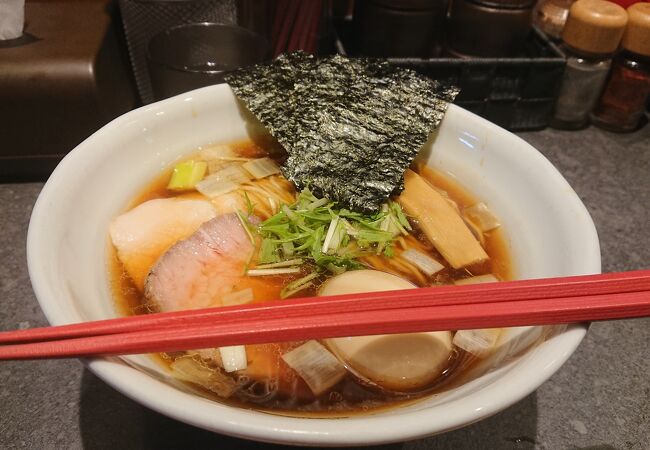 キレイな味のラーメン