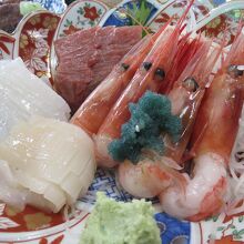 五種の刺身　新鮮だ