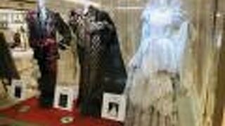 スプリングフェアで宝塚のお衣装展示