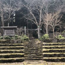 尿前の関跡