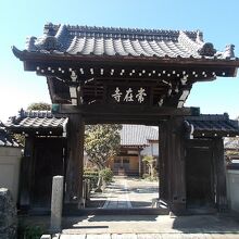 山門の様子です。