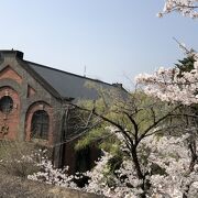 素晴らしいレンガの建物