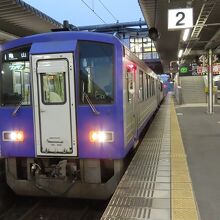 キハ120系＠加茂駅