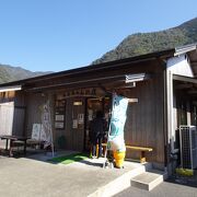 熊野川の流れを見渡せる道の駅（瀞峡街道 熊野川）