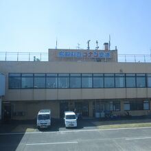 鳥取空港 鳥取砂丘コナン空港