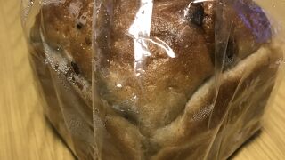 市ヶ谷のカフェ風パン屋さん