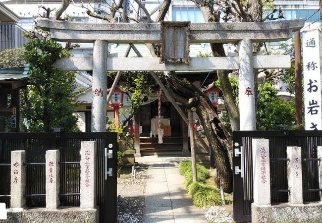 四谷於岩稲荷田宮神社 クチコミ アクセス 営業時間 四ツ谷 フォートラベル 四谷於岩稲荷田宮神社 クチコミ アクセス 営業時間 四ツ谷 フォートラベル