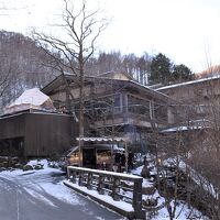 山あいの一軒宿です。