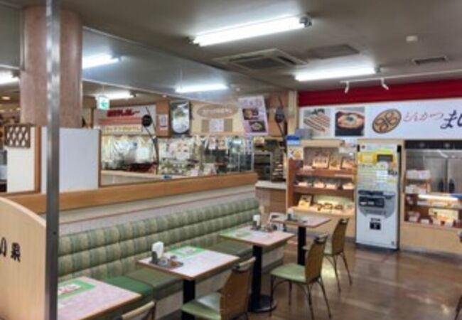 三芳パーキングエリア 下り線 フードコート クチコミ アクセス 営業時間 新座 朝霞 和光 志木 フォートラベル