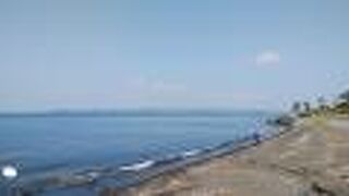 展望デッキも設置された海岸