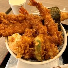 江戸前天丼…健康診断前には食べられないな(＾＾；；