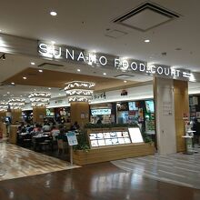 フードコート入り口