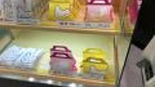 ピンクの鳩サブレー