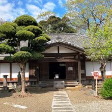 静かなお寺