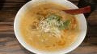 お昼もバラエティ豊かでお手頃価格