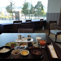 朝食　景色を眺めながら