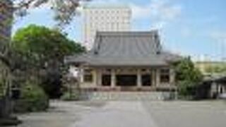 名前の由来が霊巌島から来ているそうです