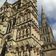 これが、オールドセイラムから見えていたソールズベリー大聖堂