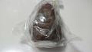 クリームたっぷりの、生クリームコルネ