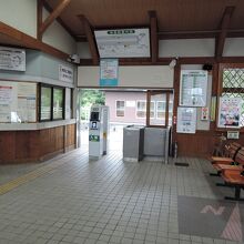 駅舎内