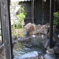 部屋付き露天風呂　打たせ湯付き