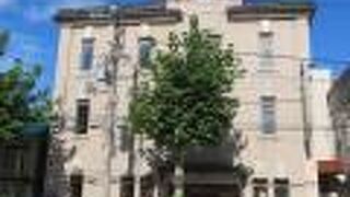 メルヘン交差点からすぐです