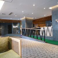 １階ロビー・フロント