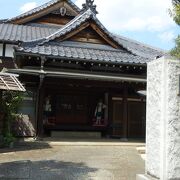 ユニークな印象のお寺