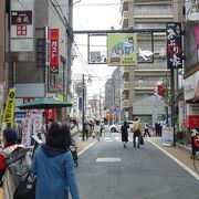 ローカル感がいい感じの商店街