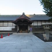 かなり大きな神社です