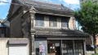 歴史的建築物です