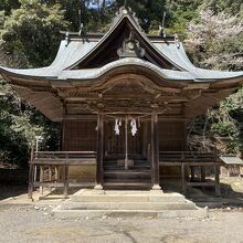 若宮神社です