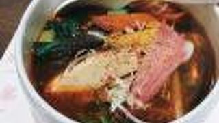 「四川菜麺　紅麹屋」札幌市美園５条６丁目　１階