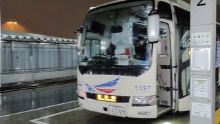 東京シャトルと合併