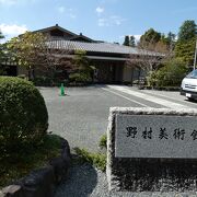 南禅寺界隈別荘群に建つ