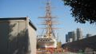 帆船は優雅です