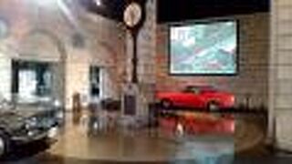 映画の撮影所のような雰囲気