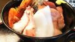 ベイサイドで江ノ島の味！