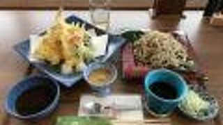 手打ち蕎麦が食べられます