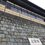 木造三階建てで現存する料亭では九州最大級