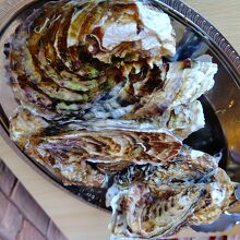 松島離宮で提供されている牡蠣の食べ放題