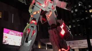 動かないけど横浜のガンダムよりカッコイイ