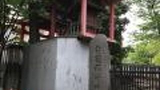 社殿はどこに？