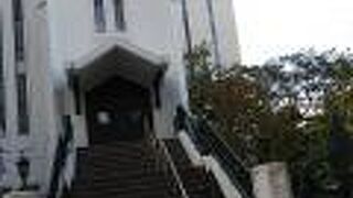 こじんまりとした教会